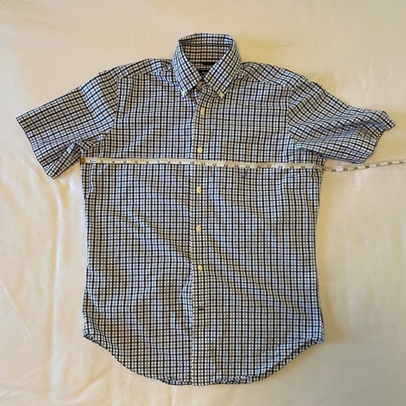 Nautica-Men's Small-Short sleeved-Collared-Button Down-Blue-Wrinkle‎ Resistant - Picture 5 of 8